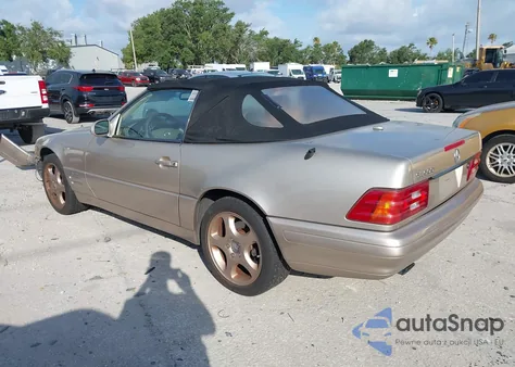 2000 Mercedes-Benz Sl 500 z USA, uszkodzony, nr VIN WDBFA68F6YF194611